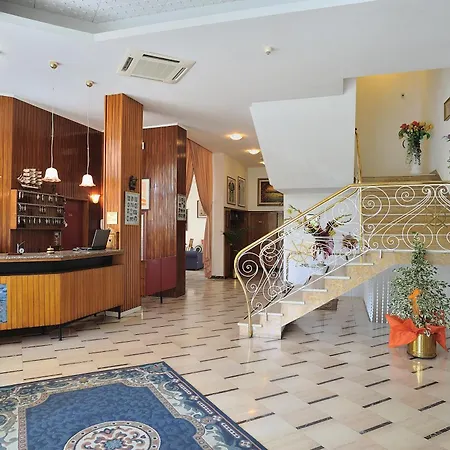 Hotel Clipper 4*
