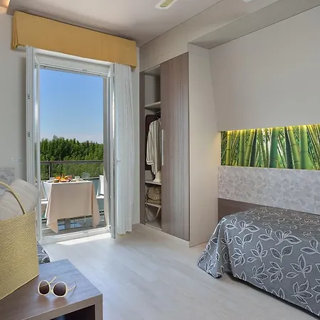 Szálloda Clipper 4*